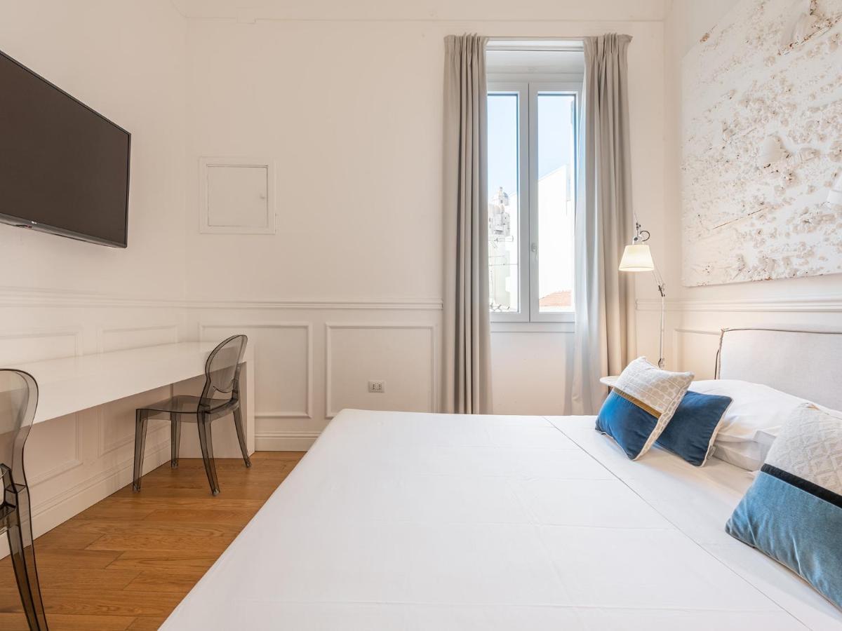 Pley Boutique Del Centro Hotel Cagliari Ngoại thất bức ảnh