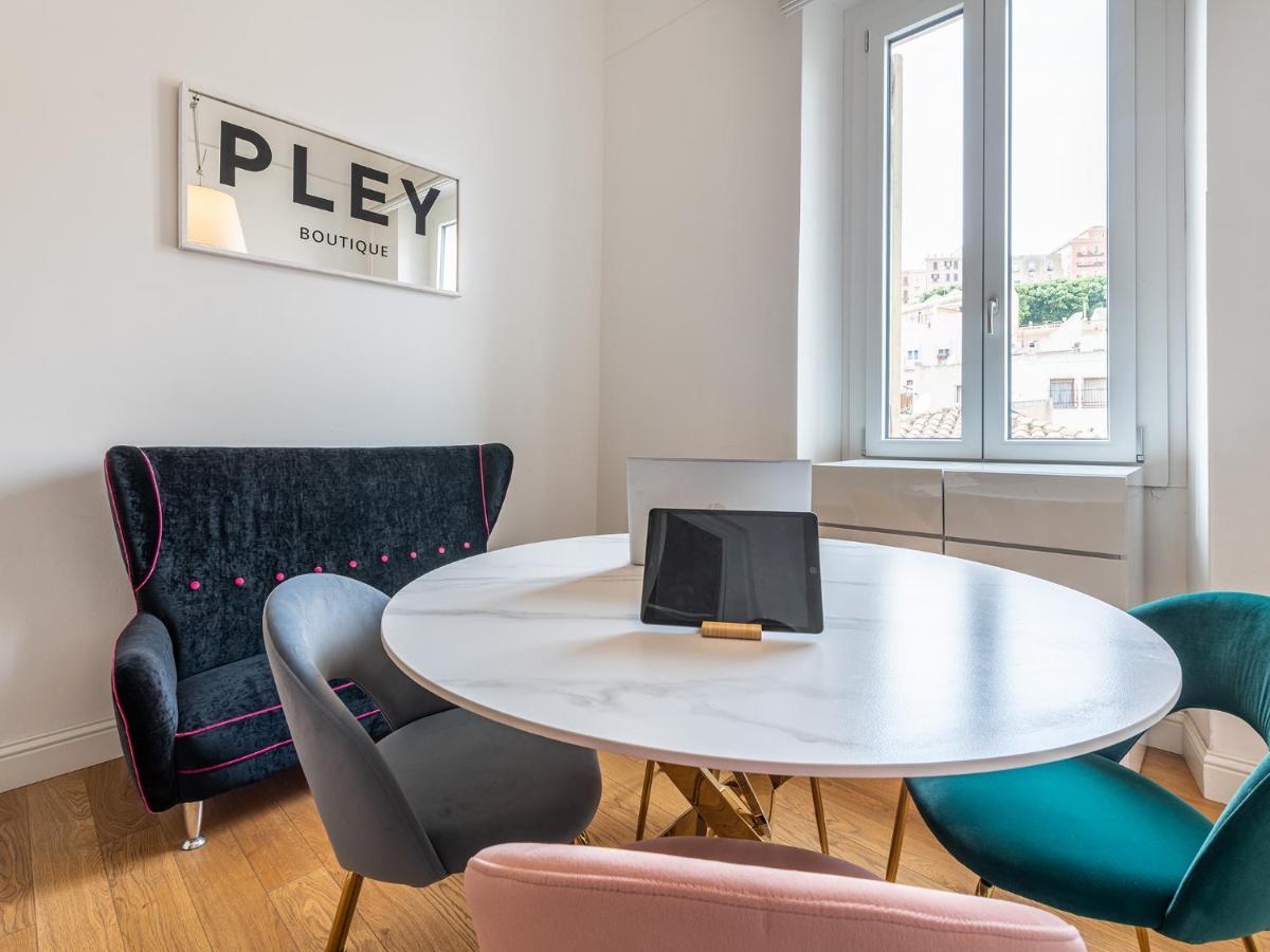 Pley Boutique Del Centro Hotel Cagliari Ngoại thất bức ảnh