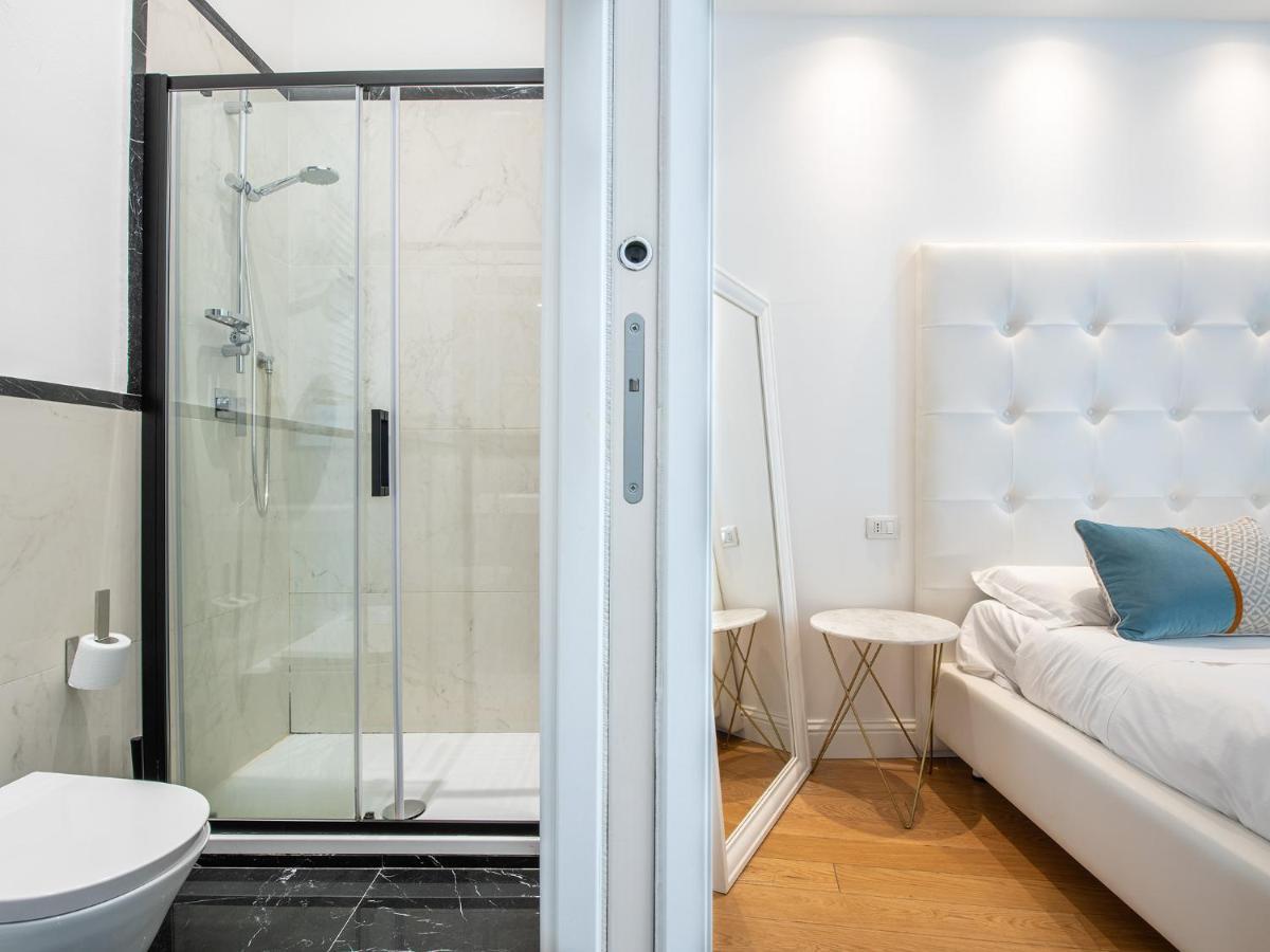 Pley Boutique Del Centro Hotel Cagliari Ngoại thất bức ảnh
