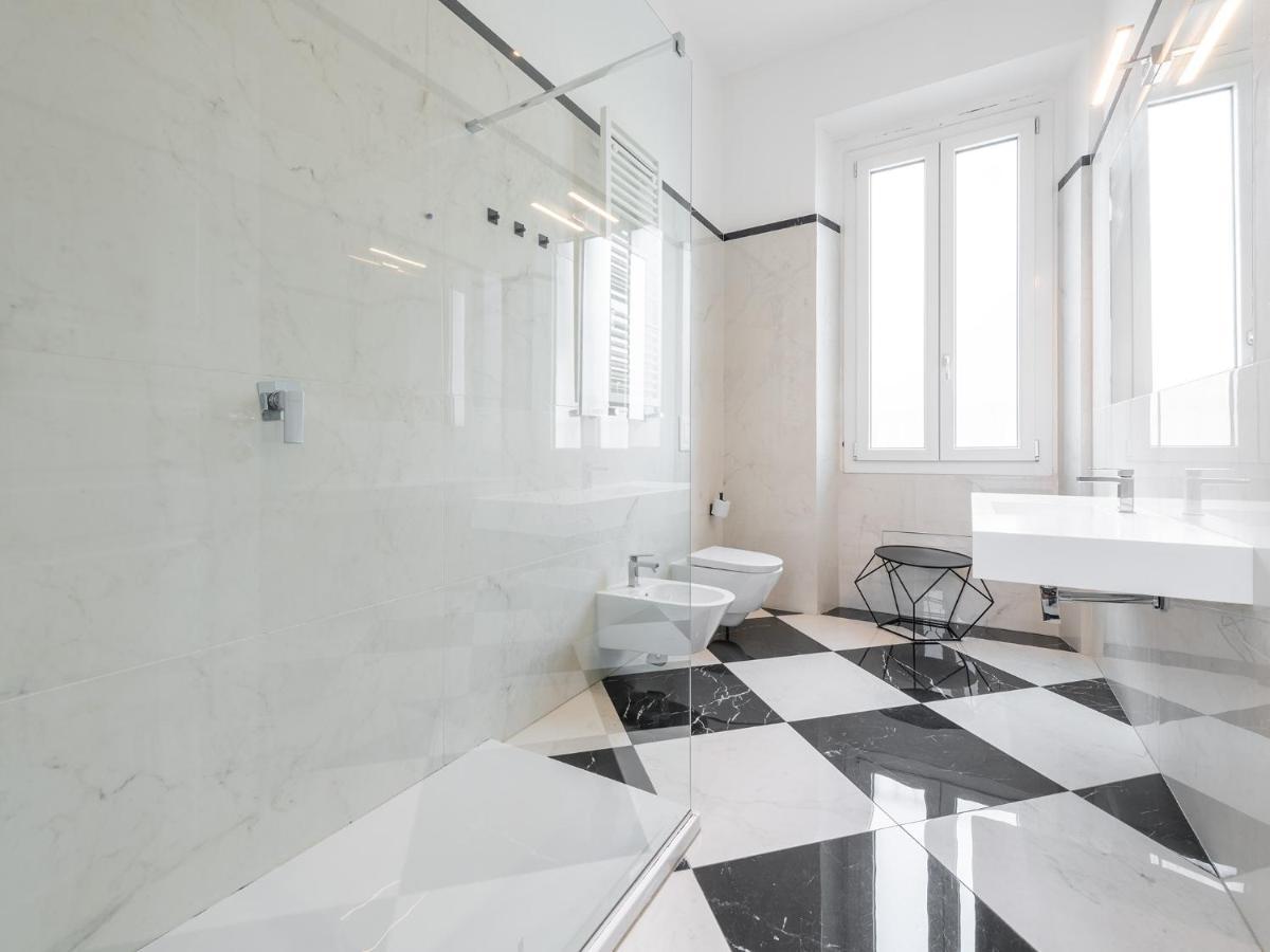 Pley Boutique Del Centro Hotel Cagliari Ngoại thất bức ảnh