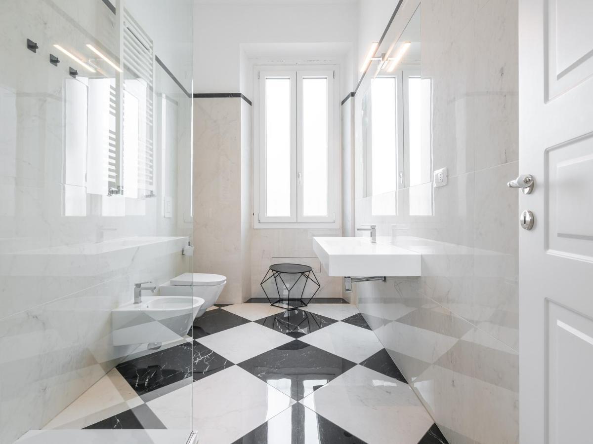 Pley Boutique Del Centro Hotel Cagliari Ngoại thất bức ảnh