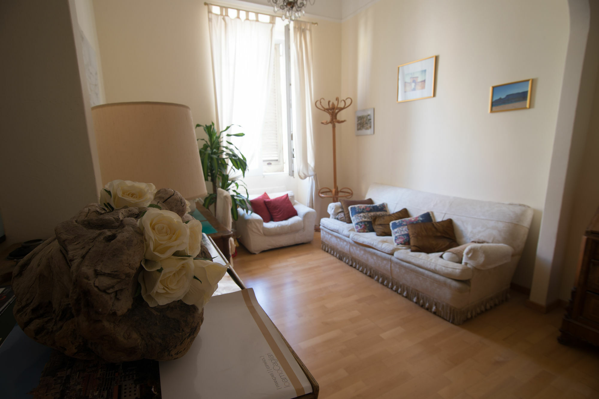 Pley Boutique Del Centro Hotel Cagliari Ngoại thất bức ảnh