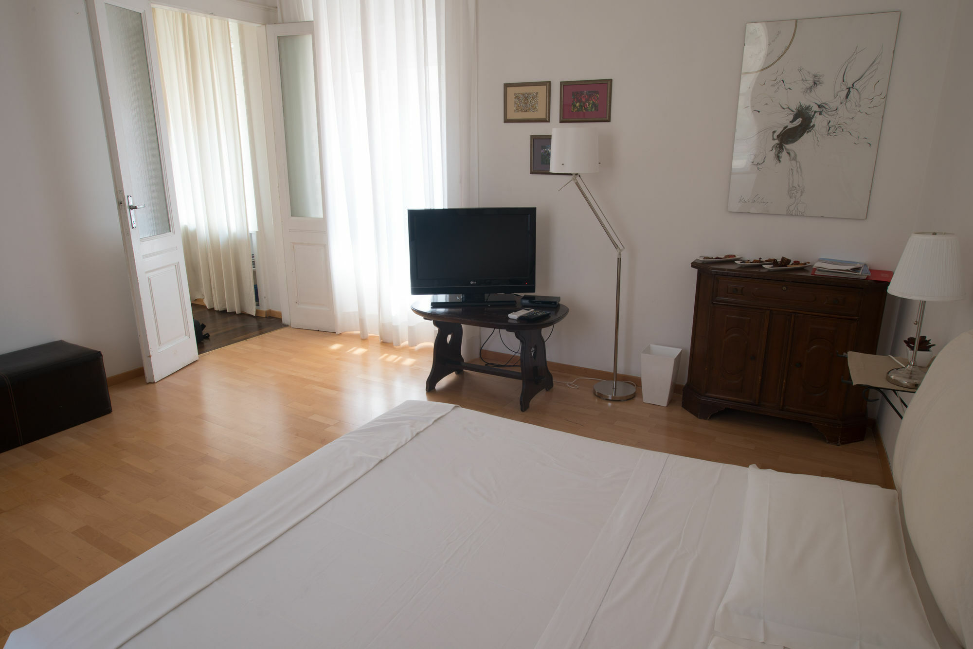 Pley Boutique Del Centro Hotel Cagliari Ngoại thất bức ảnh
