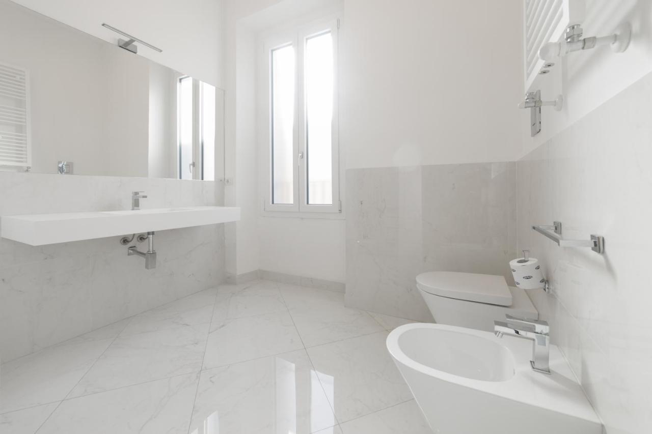Pley Boutique Del Centro Hotel Cagliari Ngoại thất bức ảnh